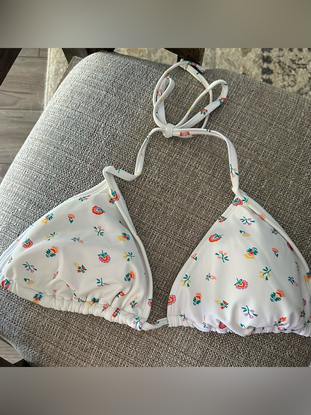 Wild Fable White Floral Triangle Bikini Top - Multicolor Flowers - Size Large